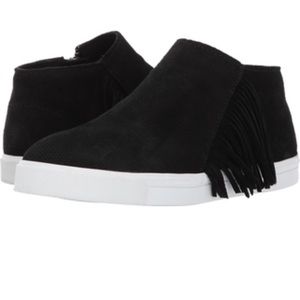 Minnetonka qwen booties